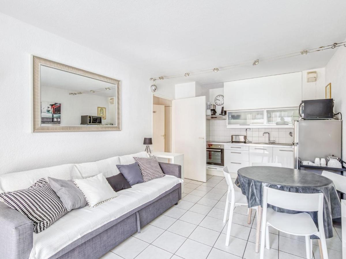 Apartment Le Cesaree-5 By Interhome Fréjus Εξωτερικό φωτογραφία
